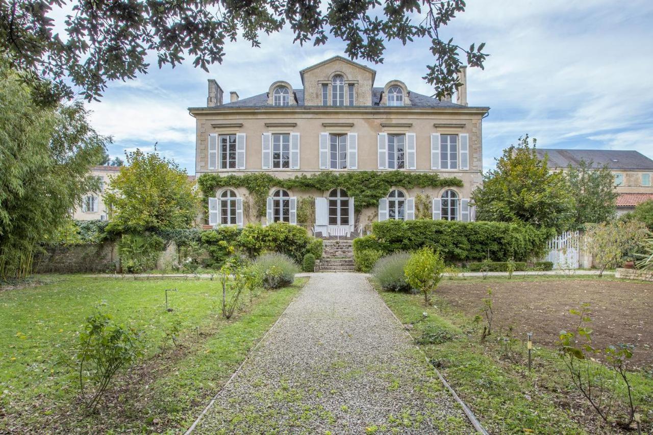 Suite Belle Epoque Fontenay-le-Comte Eksteriør billede