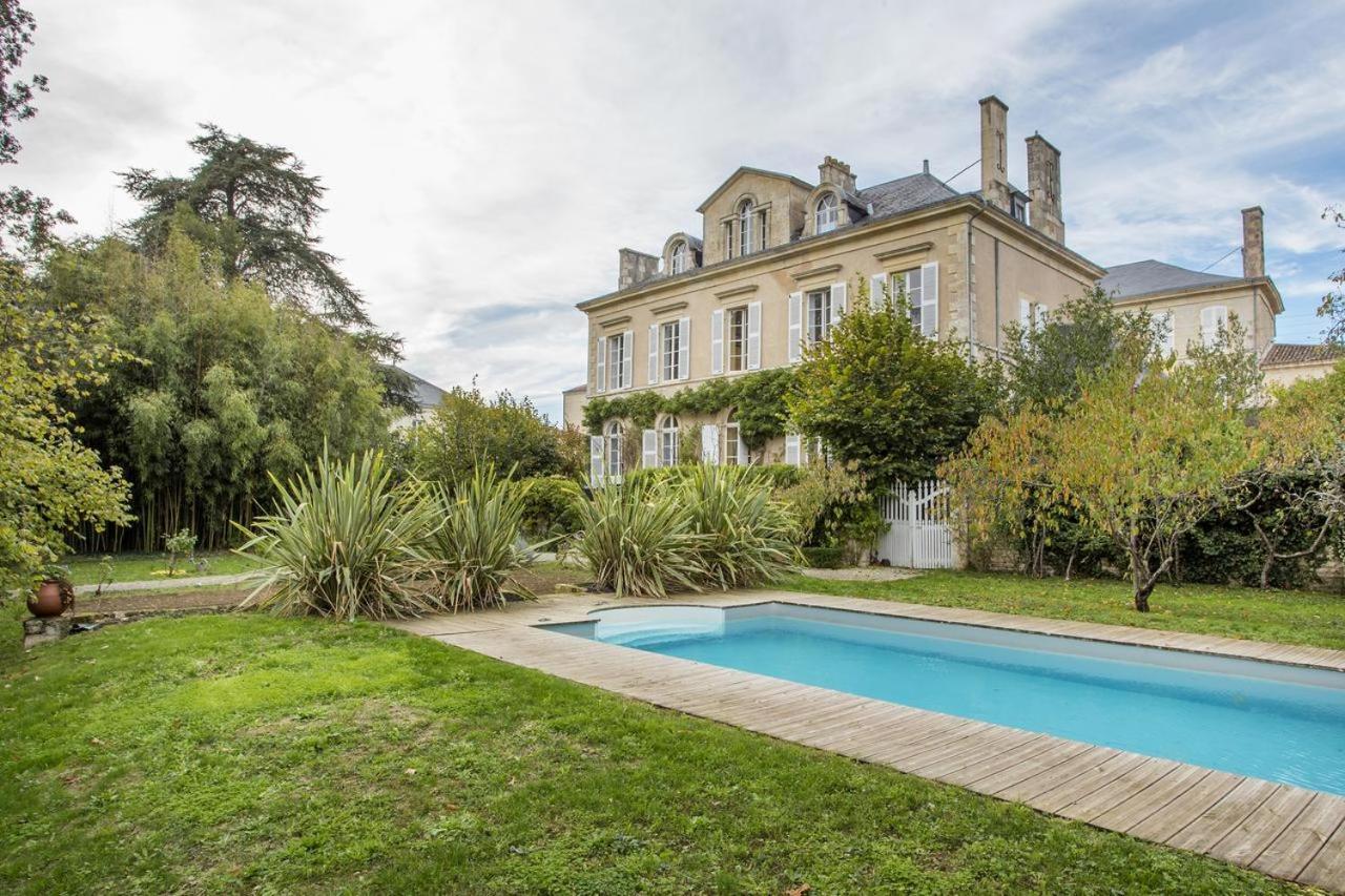 Suite Belle Epoque Fontenay-le-Comte Eksteriør billede